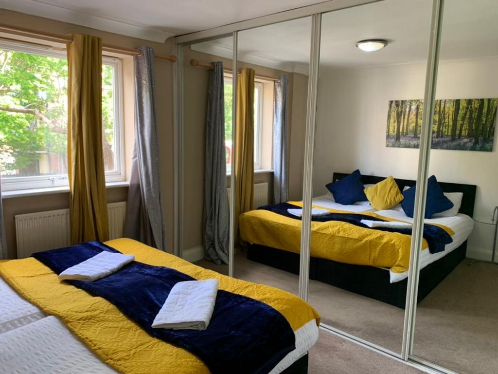 2 Bedrooms Modern Central London Apartment, Full Kitchen, 5 Minutes Tube Station Eksteriør bilde