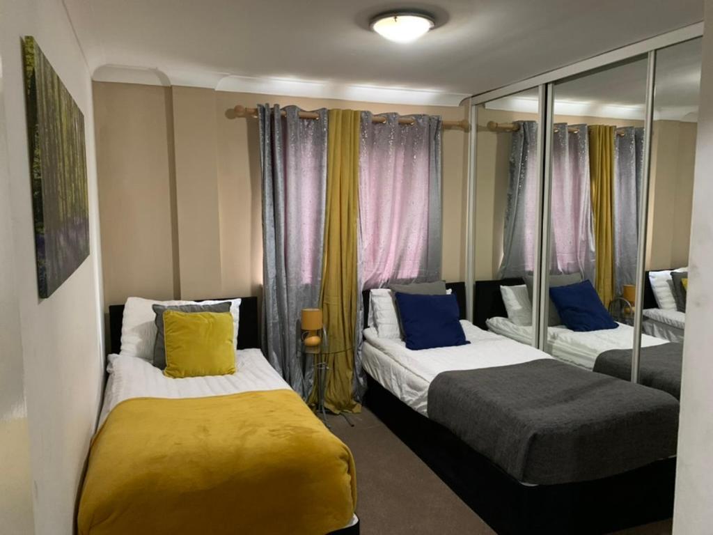 2 Bedrooms Modern Central London Apartment, Full Kitchen, 5 Minutes Tube Station Eksteriør bilde