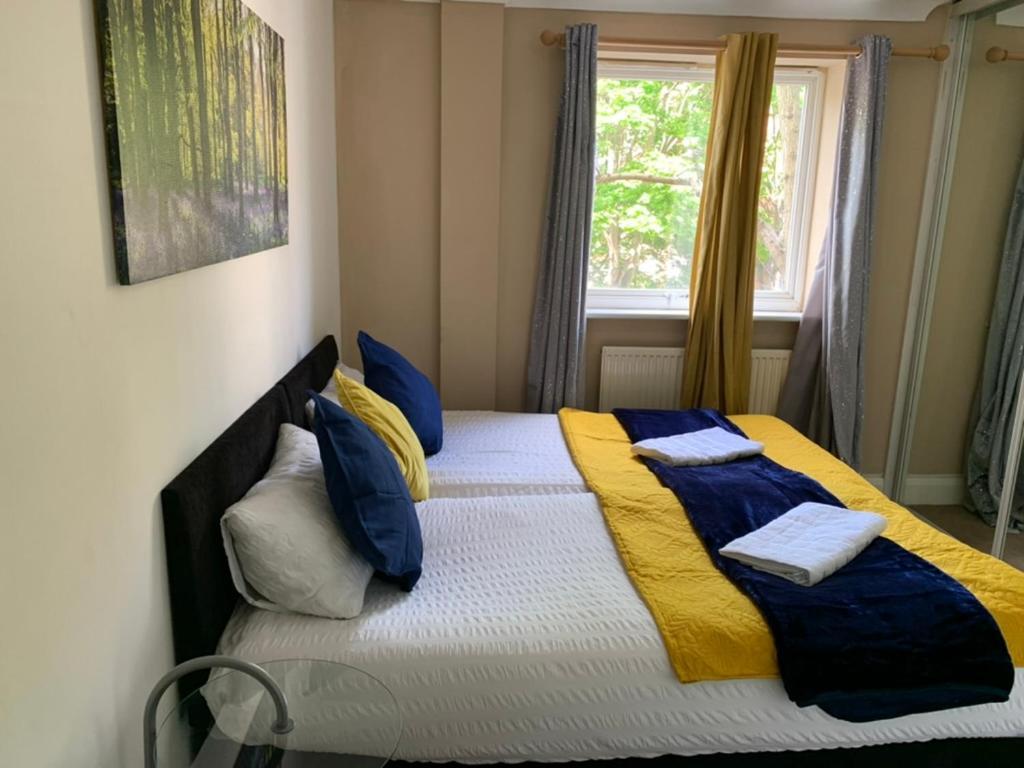 2 Bedrooms Modern Central London Apartment, Full Kitchen, 5 Minutes Tube Station Eksteriør bilde