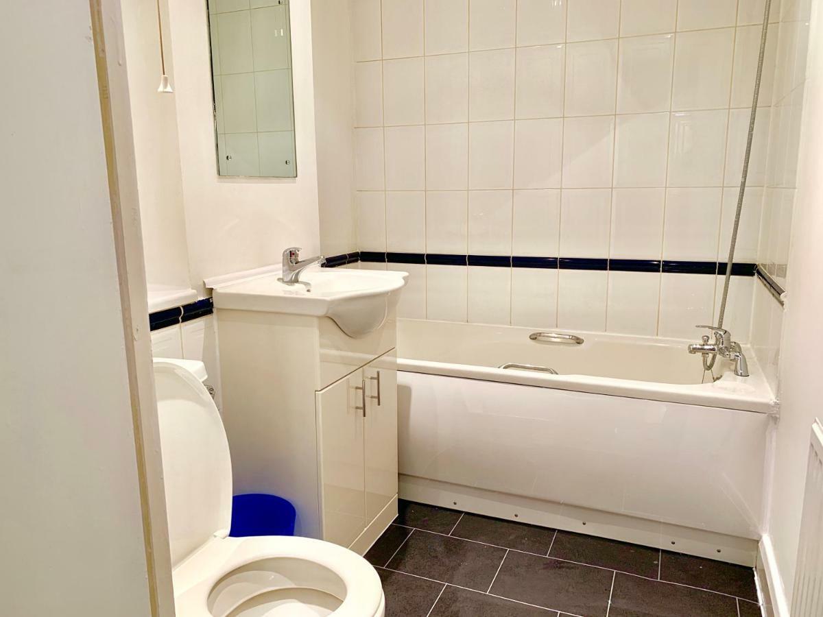2 Bedrooms Modern Central London Apartment, Full Kitchen, 5 Minutes Tube Station Eksteriør bilde